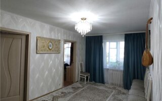 Продажа 4-комнатной квартиры, 62 м²