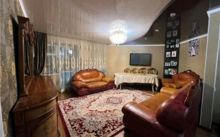 Продажа 4-комнатной квартиры, 100 м², ул. Байсеитовой, дом  122 - Продажа  четырехкомнатных квартир в Астане