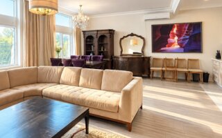 Продажа 3-комнатной квартиры, 115.6 м²
