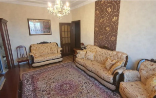 Продажа 3-комнатной квартиры, 74 м², ул. Жарокова, дом  287 - Продажа  трехкомнатных квартир в Алматы с фото