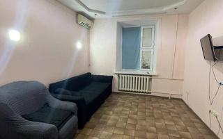 Аренда 1-комнатной квартиры, 35 м², ул. Есенберлина, дом  15 - пр. Женис - Аренда квартир помесячно в Казахстане