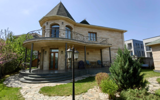 Продажа 5-комнатного дома, 245.2 м², мкр-н Нурлытау - Продажа  пятикомнатных домов, коттеджей в Алматы