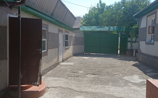 Продажа 4-комнатного дома, 80 м², 1 пер Раимбек батыра, дом  20 - Продажа квартир в Таразе