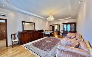 Продажа 3-комнатной квартиры, 139 м², бул. Бухар Жырау, дом  27/5 - Продажа квартир в Алматы