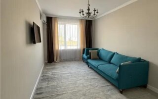 Продажа 1-комнатной квартиры, 37.3 м²