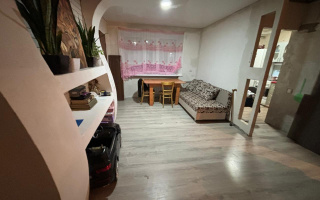 Продажа 2-комнатной квартиры, 42 м², ул. Дружбы - Продажа  двухкомнатных квартир в Караганде