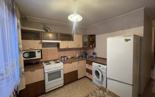 Продажа 3-комнатной квартиры, 68 м² - Продажа  трехкомнатных квартир в Усть-Каменогорске