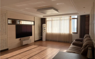 Продажа 4-комнатной квартиры, 136 м², пр. Кошкарбаева, дом  10 - Продажа  четырехкомнатных квартир в Астане