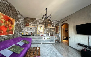 Продажа 3-комнатной квартиры, 95 м², ул. Толе би, дом  4 - Продажа квартир в Алматы