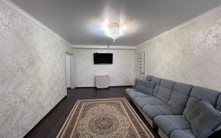 Продажа 3-комнатной квартиры, 82 м², ул. Ермекова, дом  106/6 - Продажа  трехкомнатных квартир в Караганде