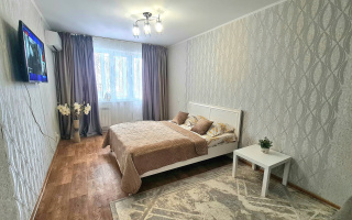 Аренда 1-комнатной квартиры посуточно, 34 м², ул. Кердери, дом  174 - Аренда жилой и коммерческой недвижимости в Уральске