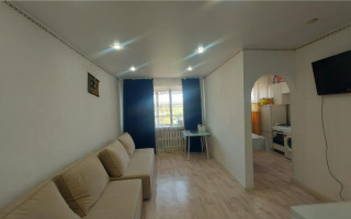 Продажа 2-комнатной квартиры, 42 м², ул. Бирюзова - Продажа  двухкомнатных квартир в Караганде