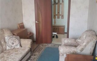 Продажа 3-комнатной квартиры, 57.4 м²