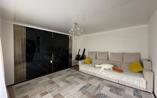 Продажа 3-комнатной квартиры, 62 м², мкр-н Голубые Пруды, дом  18 - Продажа  трехкомнатных квартир в Караганде