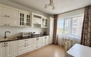 Продажа 1-комнатной квартиры, 39.6 м²