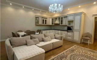 Продажа 3-комнатной квартиры, 111 м², ул. Романтиков, дом  27 - Продажа квартир в Казахстане