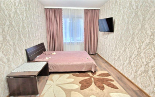 Продажа 1-комнатной квартиры, 45 м², пр. Шахтеров - Продажа квартир в Караганде с фото