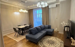 Продажа 4-комнатной квартиры, 113 м², ул. Аманжолова, дом  20 - Продажа квартир в Астане