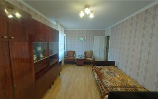 Продажа 2-комнатной квартиры, 43 м², 12 мкр. - Продажа  двухкомнатных квартир в Караганде с фото