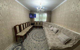 Продажа 4-комнатной квартиры, 84 м², 2 кв-л, дом  22 - Продажа  четырехкомнатных квартир в Караганде