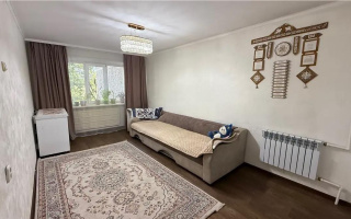 Продажа 3-комнатной квартиры, 62 м², мкр-н 16, дом  49 - Продажа  трехкомнатных квартир в Караганде без посредников