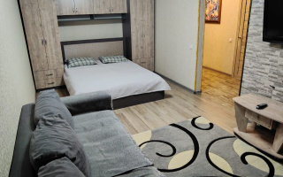 Аренда 1-комнатной квартиры посуточно, 40 м², ул. Ермекова, дом  52 - Аренда квартиры посуточно в Караганде