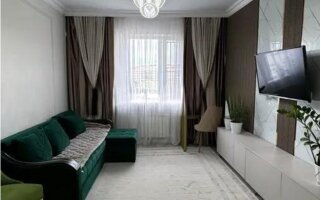 Продажа 3-комнатной квартиры, 82.3 м²