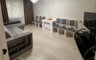 Продажа 3-комнатной квартиры, 62 м²