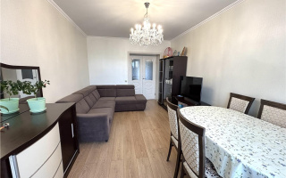 Продажа 3-комнатной квартиры, 60 м², ул. Аманжолова, дом  61 - Продажа  трехкомнатных квартир в Караганде