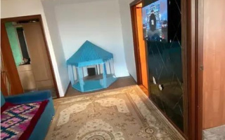 Продажа 3-комнатной квартиры, 49 м², мкр-н 15, дом  2 - Продажа квартир в Караганде без посредников с фото