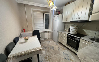 Продажа 3-комнатной квартиры, 77 м², мкр-н Степной-2 - Продажа  трехкомнатных квартир в Караганде с фото