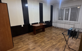 Аренда , мкр-н Аксай-1, дом  6 - ул. Саина - Аренда офисных и торговых помещений в Алматы