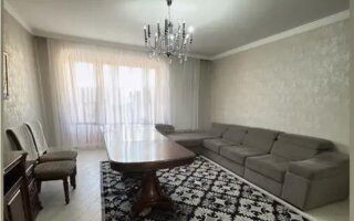 Продажа 2-комнатной квартиры, 90 м²