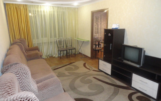Аренда 2-комнатной квартиры, 45 м², ул. Ермекова, дом  14 - Аренда квартиры помесячно в Караганде