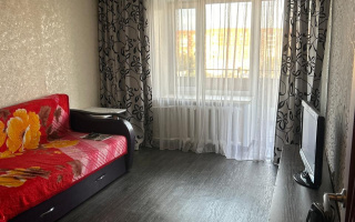 Аренда 1-комнатной квартиры, 38 м², пр. Республики, дом  18 - Аренда  однокомнатных квартир помесячно в Караганде с фото