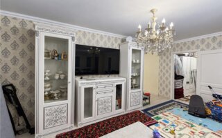 Продажа 3-комнатной квартиры, 54 м²