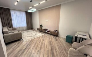 Продажа 3-комнатной квартиры, 90 м²