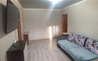 Продажа 4-комнатной квартиры, 60 м², мкр-н 19 - Продажа  четырехкомнатных квартир в Караганде с фото