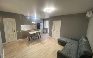 Продажа 2-комнатной квартиры, 42 м², ул. Муканова - Продажа  двухкомнатных квартир в Караганде
