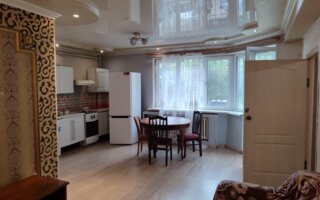 Аренда 3-комнатной квартиры, 90 м² - Аренда квартир помесячно в Медеуском р-не Алматы
