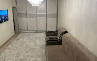 Продажа 1-комнатной квартиры, 44.8 м², мкр-н Жас Канат, дом  1/74 - Продажа квартир в Алматы