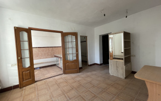 Продажа 10-комнатного дома, 320 м², ул. Чернова, дом  58 - Продажа и аренда недвижимости в Усть-Каменогорске