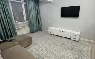 Продажа 1-комнатной квартиры, 45 м², ул. Жунисова, дом  12/4 - Продажа квартир в Казахстане