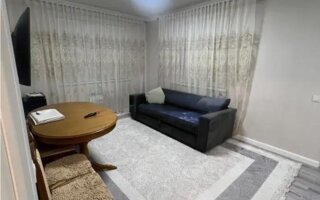 Продажа 3-комнатной квартиры, 61.9 м²