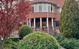 Продажа 5-комнатного дома, 600 м², ул. Кошек батыра - Продажа домов, коттеджей в Алматы