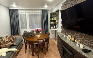 Продажа 2-комнатной квартиры, 47 м², мкр-н 15, дом  11 - Продажа  двухкомнатных квартир в Караганде