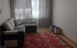 Продажа 3-комнатной квартиры, 60 м²
