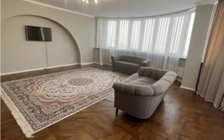 Продажа 4-комнатной квартиры, 170 м², ул. Масанчи, дом  98б - Продажа  четырехкомнатных квартир в Алматы
