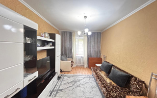 Продажа 2-комнатной квартиры, 41 м², ул. Пичугина - Продажа квартир в Караганде с фото