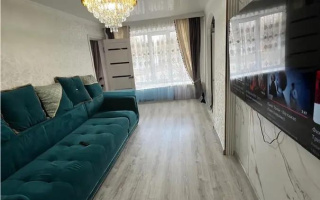 Продажа 3-комнатной квартиры, 47 м², ул. Ишимская, дом  70 - Продажа  трехкомнатных квартир в Караганде без посредников с фото